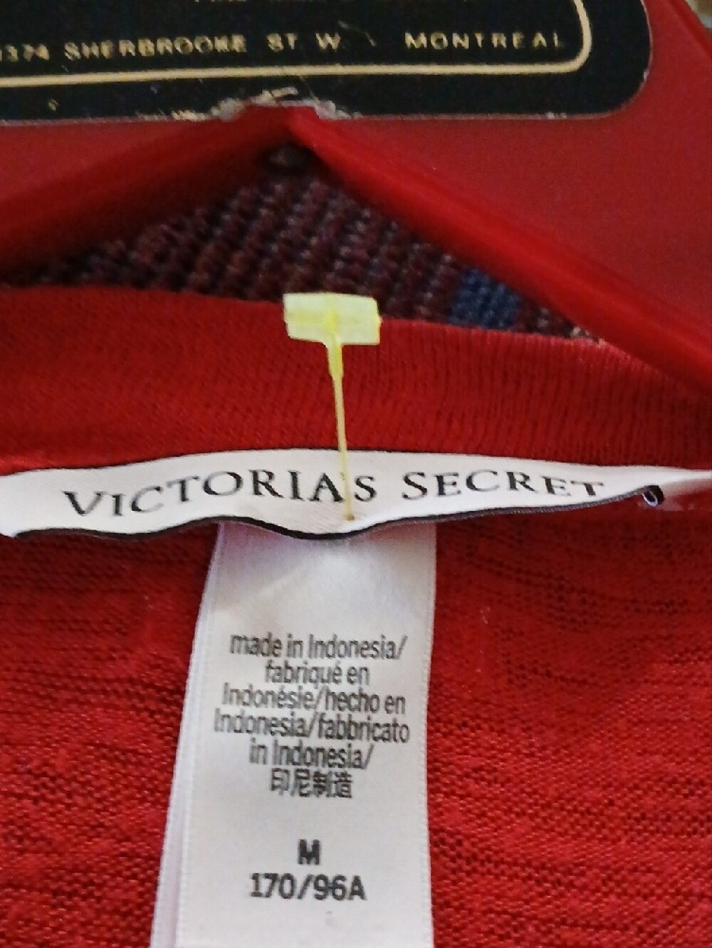 Victoria's Secret Red Long-Sleeve Crewneck Top - Picture 7 of 8